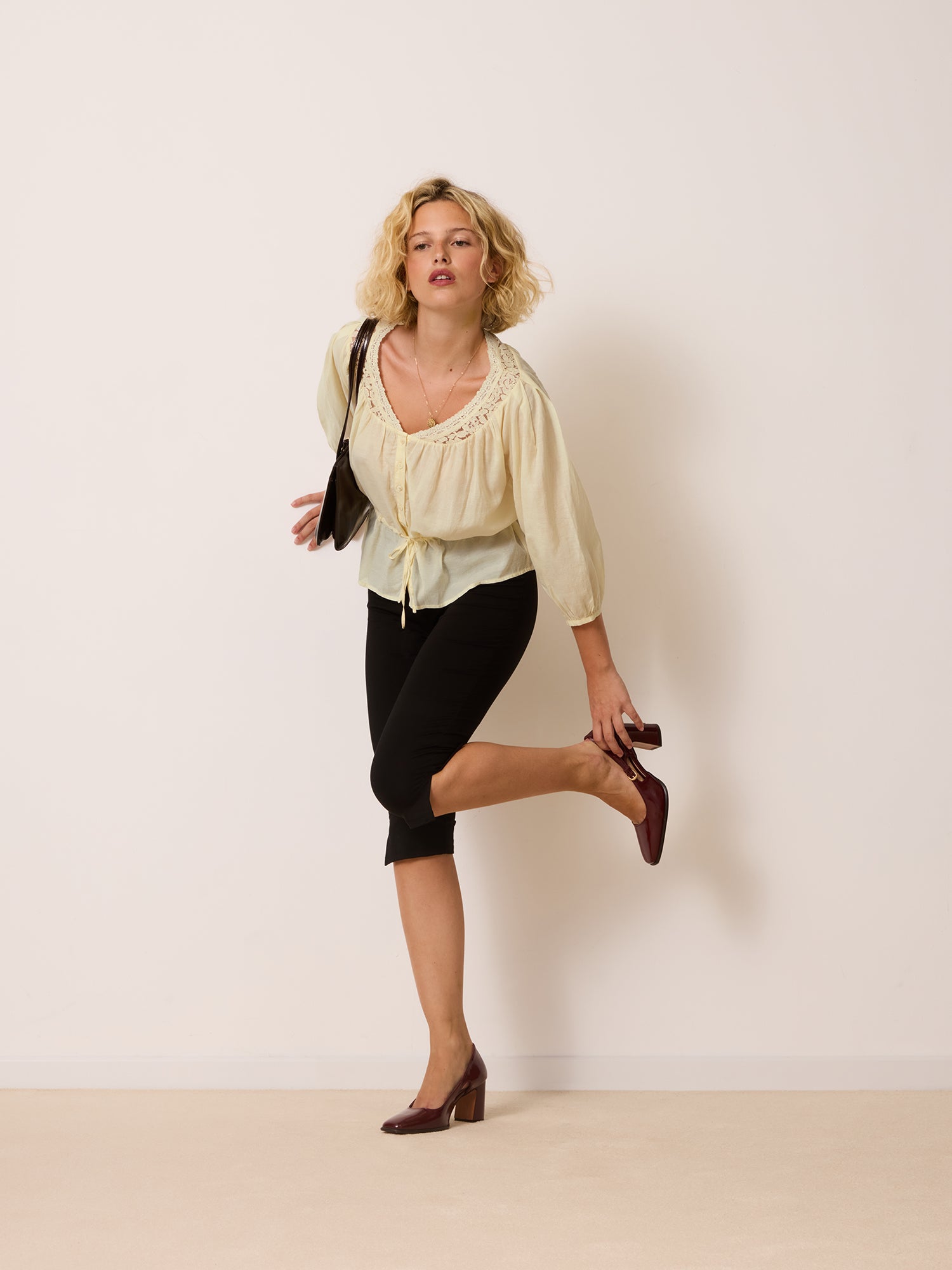 ABIGAEL Blouse ABIGAEL Blouse