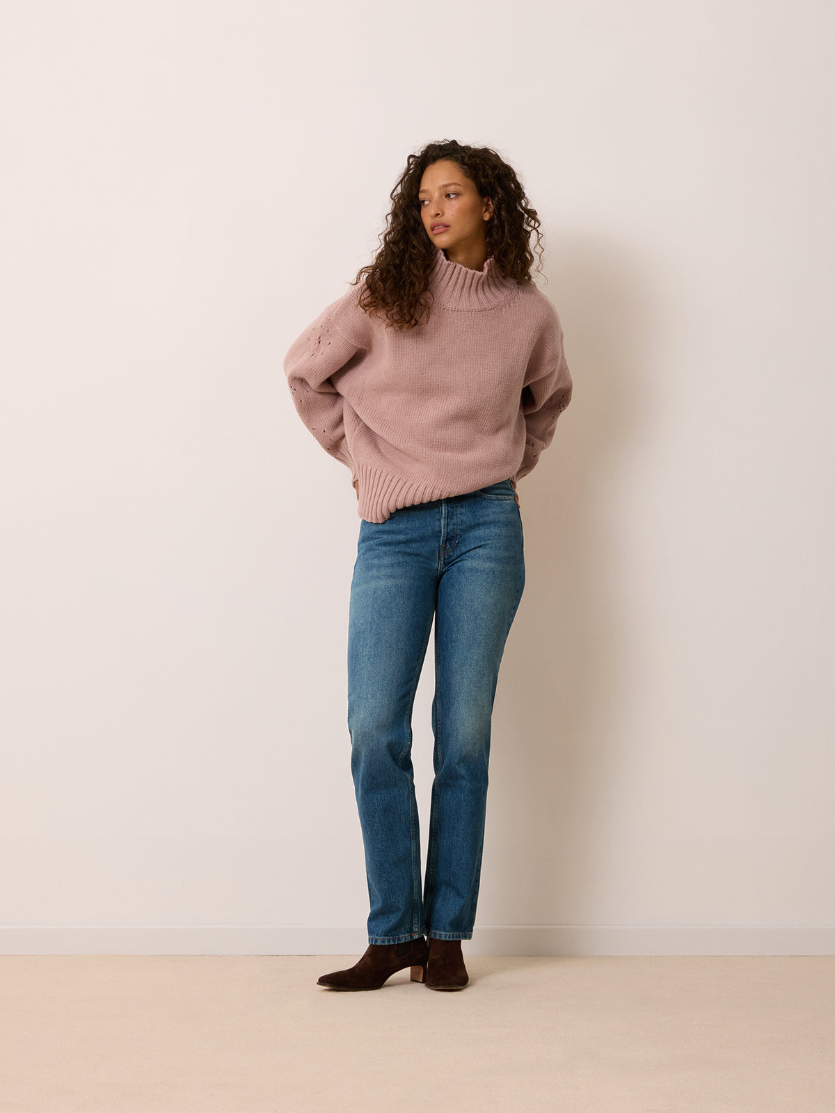 LIZZIE Sweater