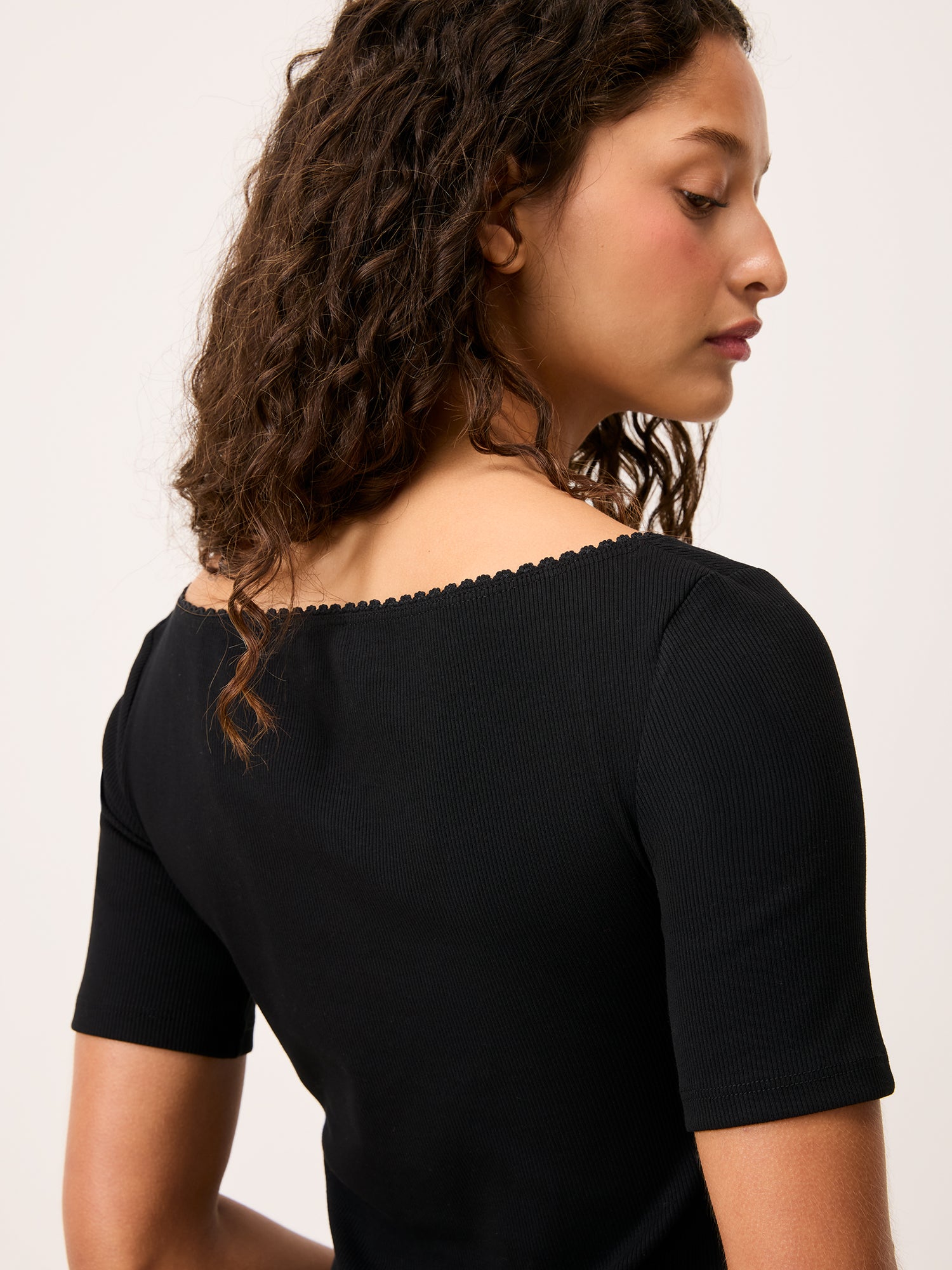 BEATI Cardigan